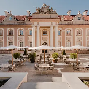 ***** Hotel Verte, Warsaw, Autograph Collection Pologne