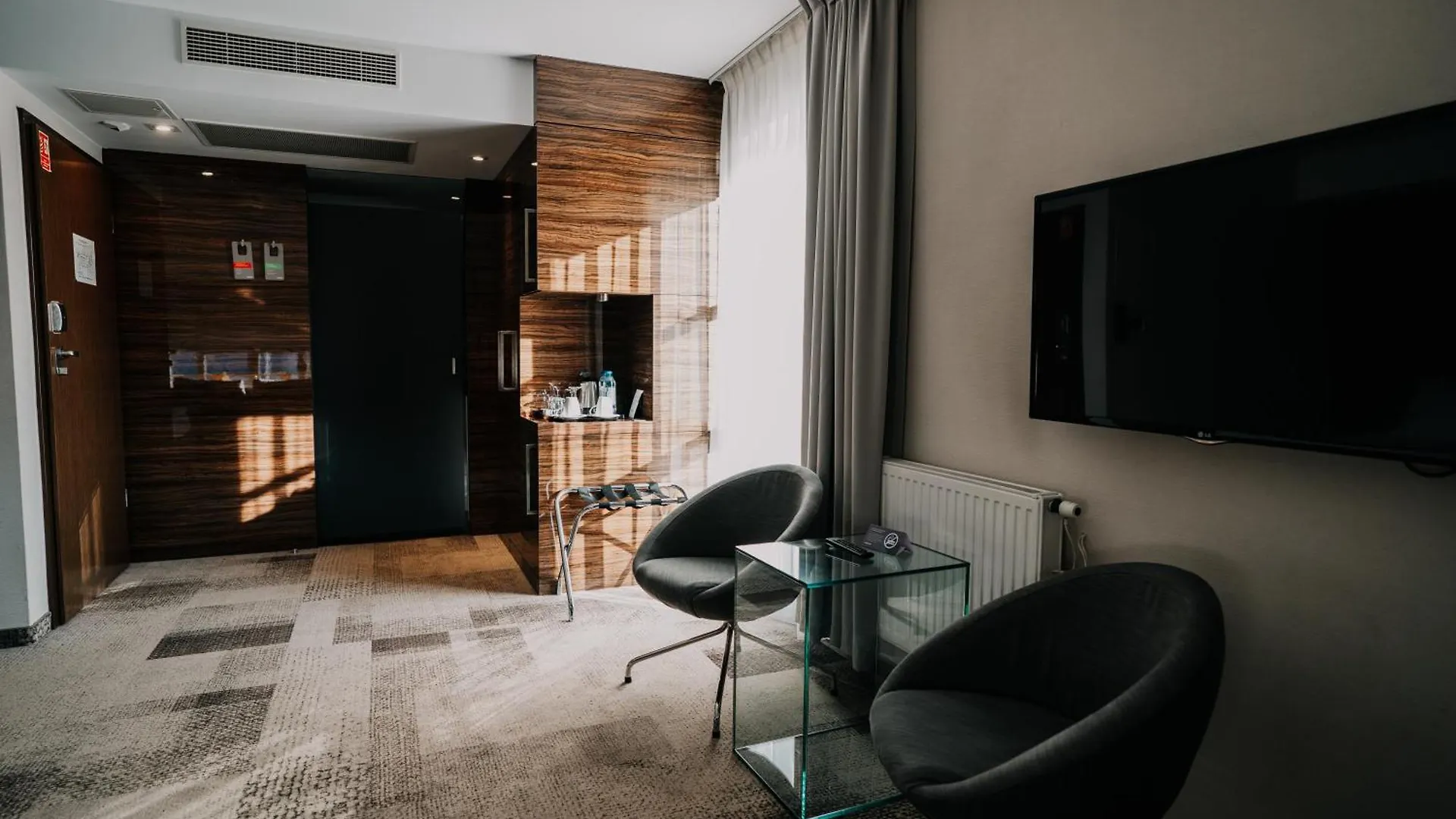 Q Hotel Grand Cru Гданьск 4*,  Польша